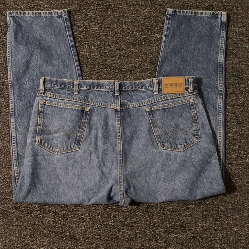 Wrangler Men's Light Blue Straight Jeans size 44x30